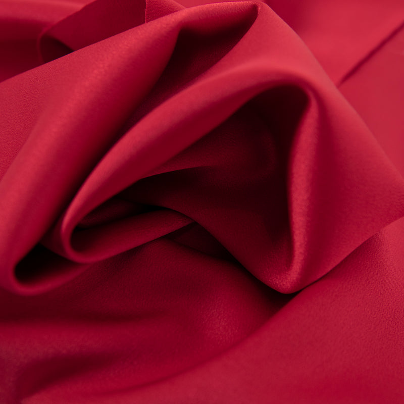     tecido_liso_para_vestidos_de_cerimonia_cetim_com_lycra_Ester_vermelho